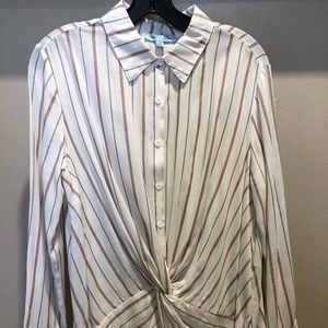 Women’s blouse